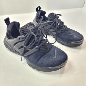 Nike Kids Sneakers - Dark Gray and Black